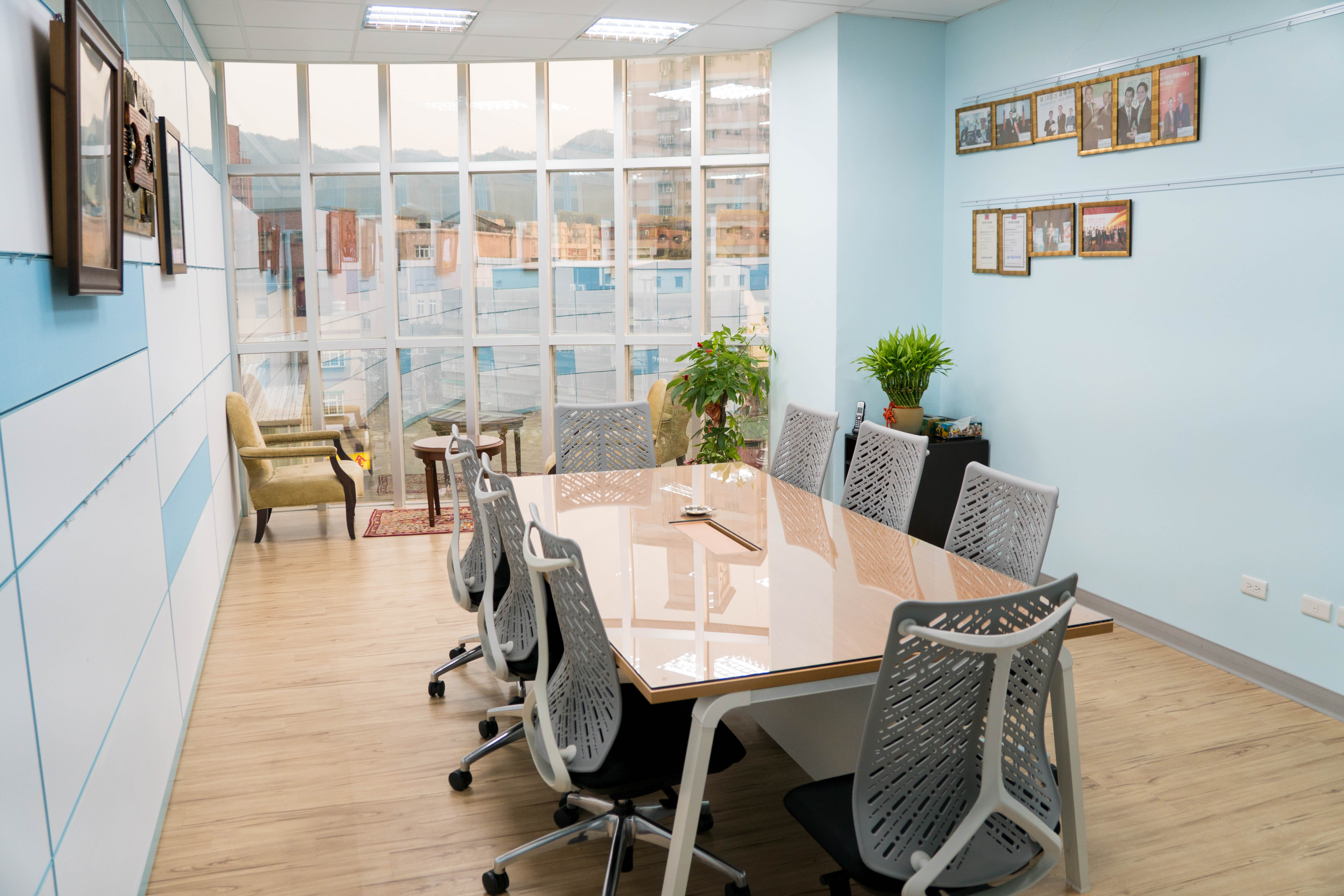 Company Meeting Room